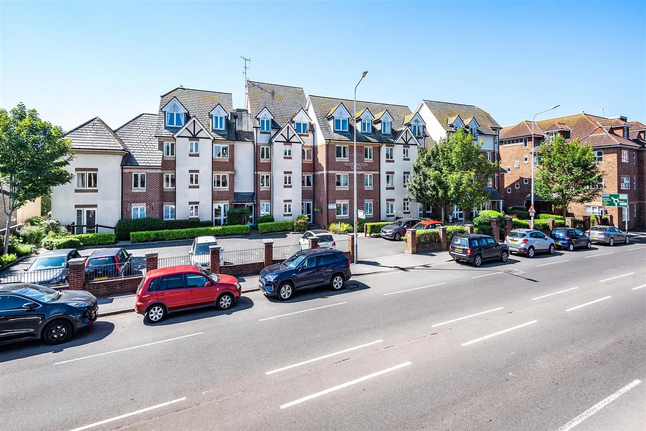 East Street, Hythe, CT21, photo 14