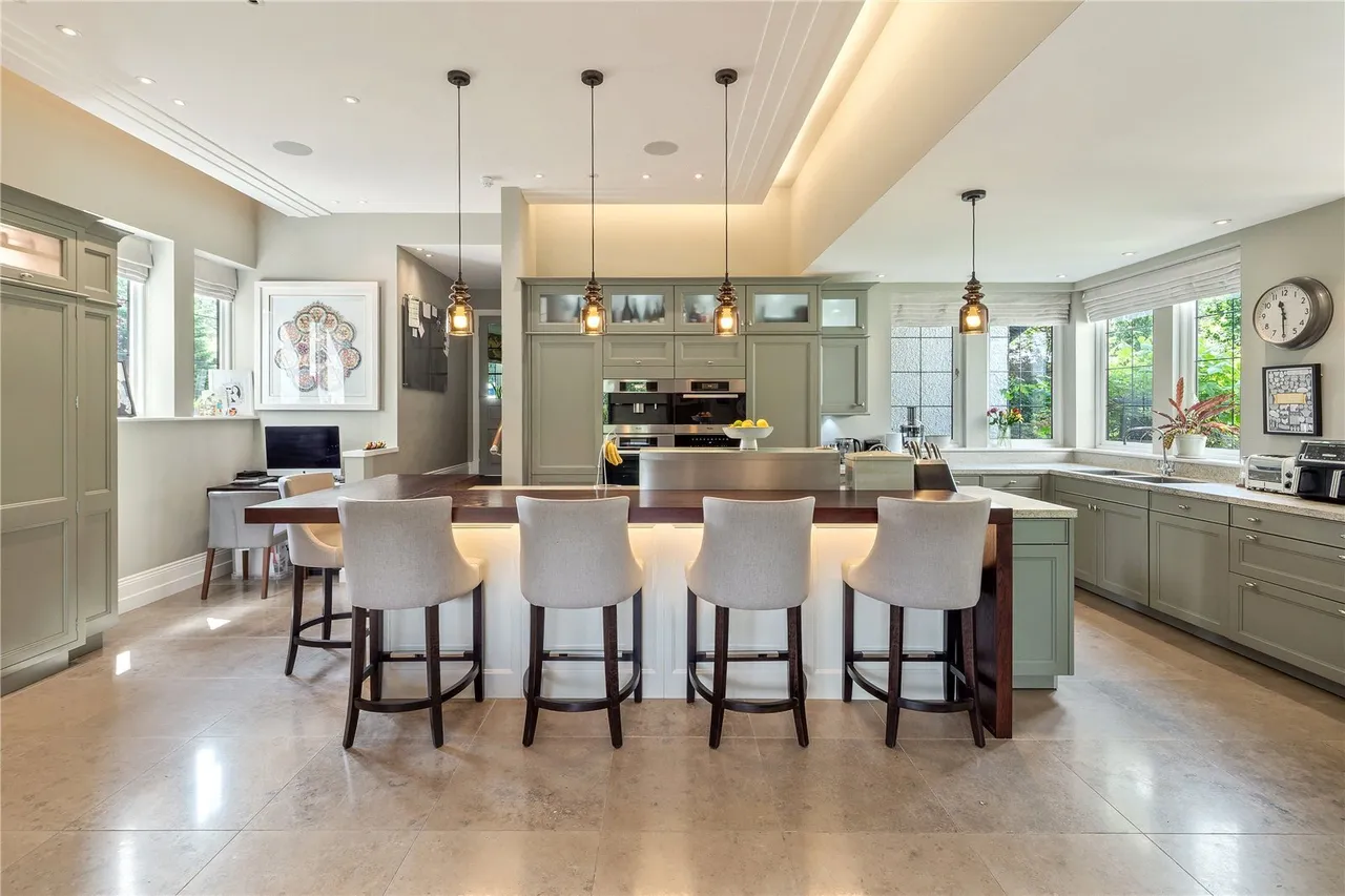 Summerhill Road, Prestbury, SK10, photo 8