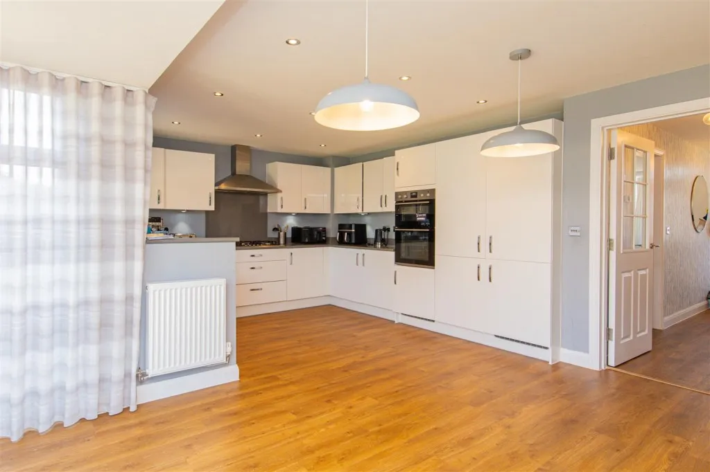 Blisworth Road, Barton Seagrave, photo 5