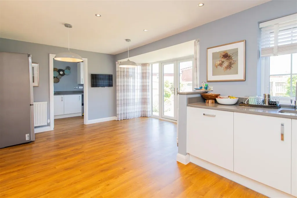 Blisworth Road, Barton Seagrave, photo 7