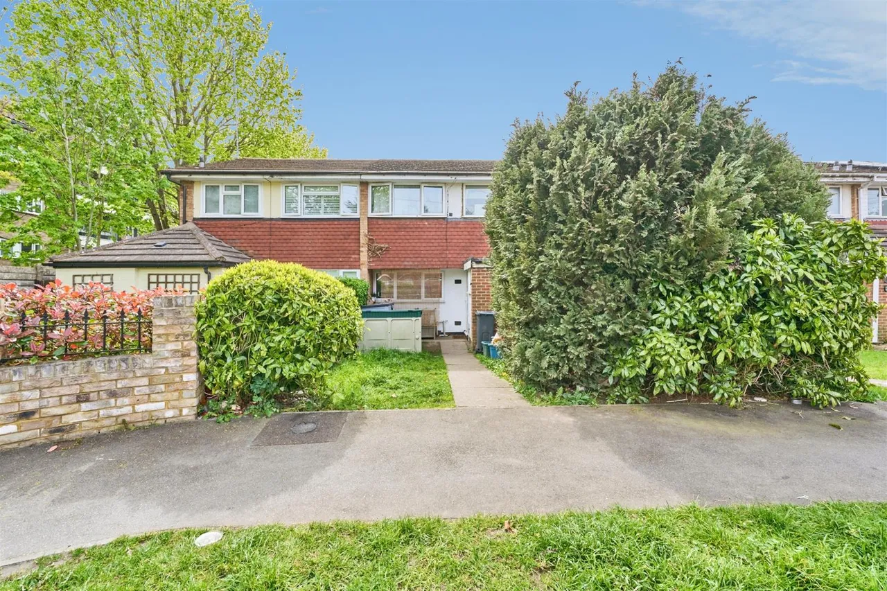 Stourton Avenue, Feltham, Tw13, photo 20