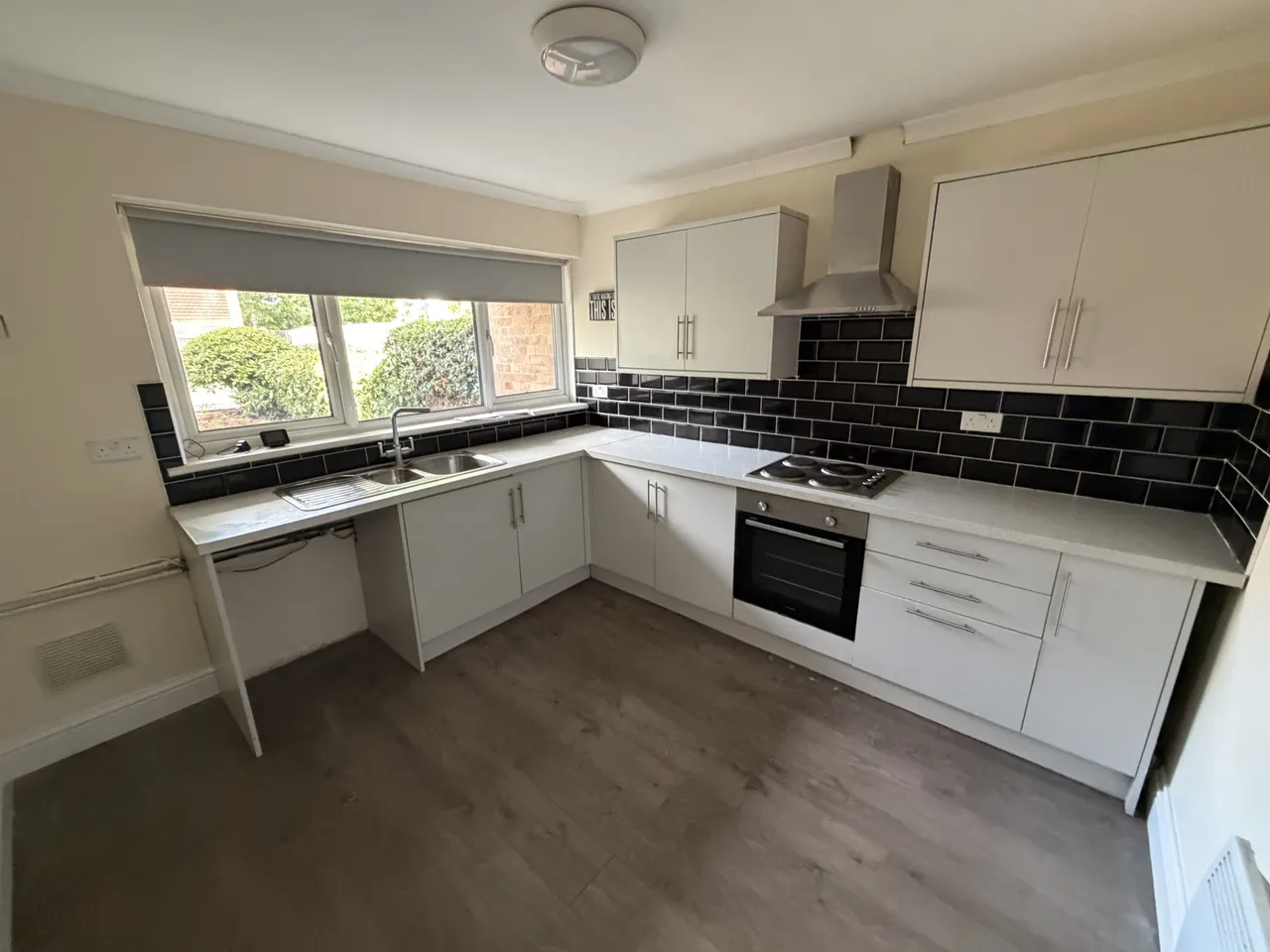 Stourton Avenue, Feltham, Tw13, photo 3
