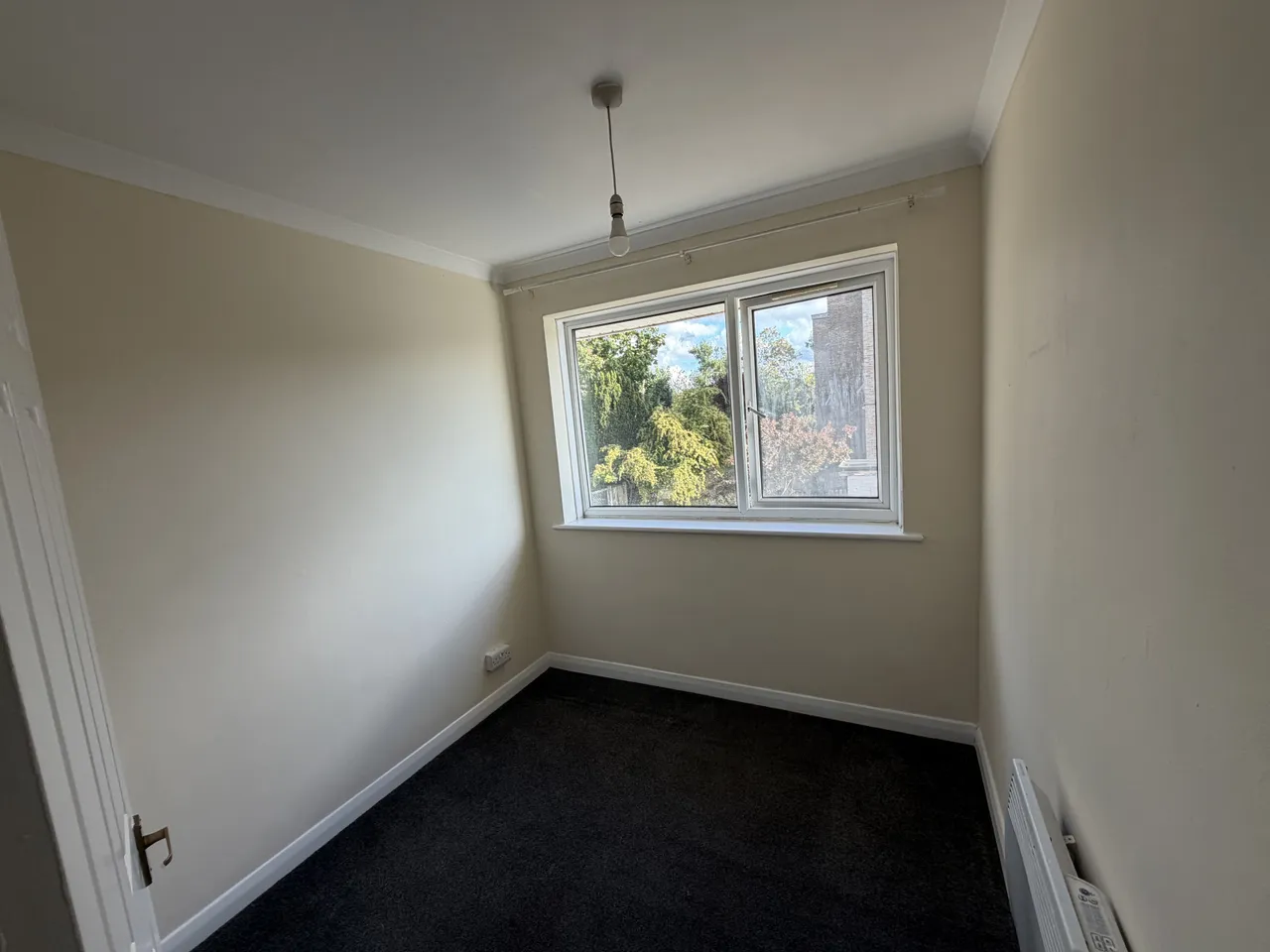 Stourton Avenue, Feltham, Tw13, photo 13