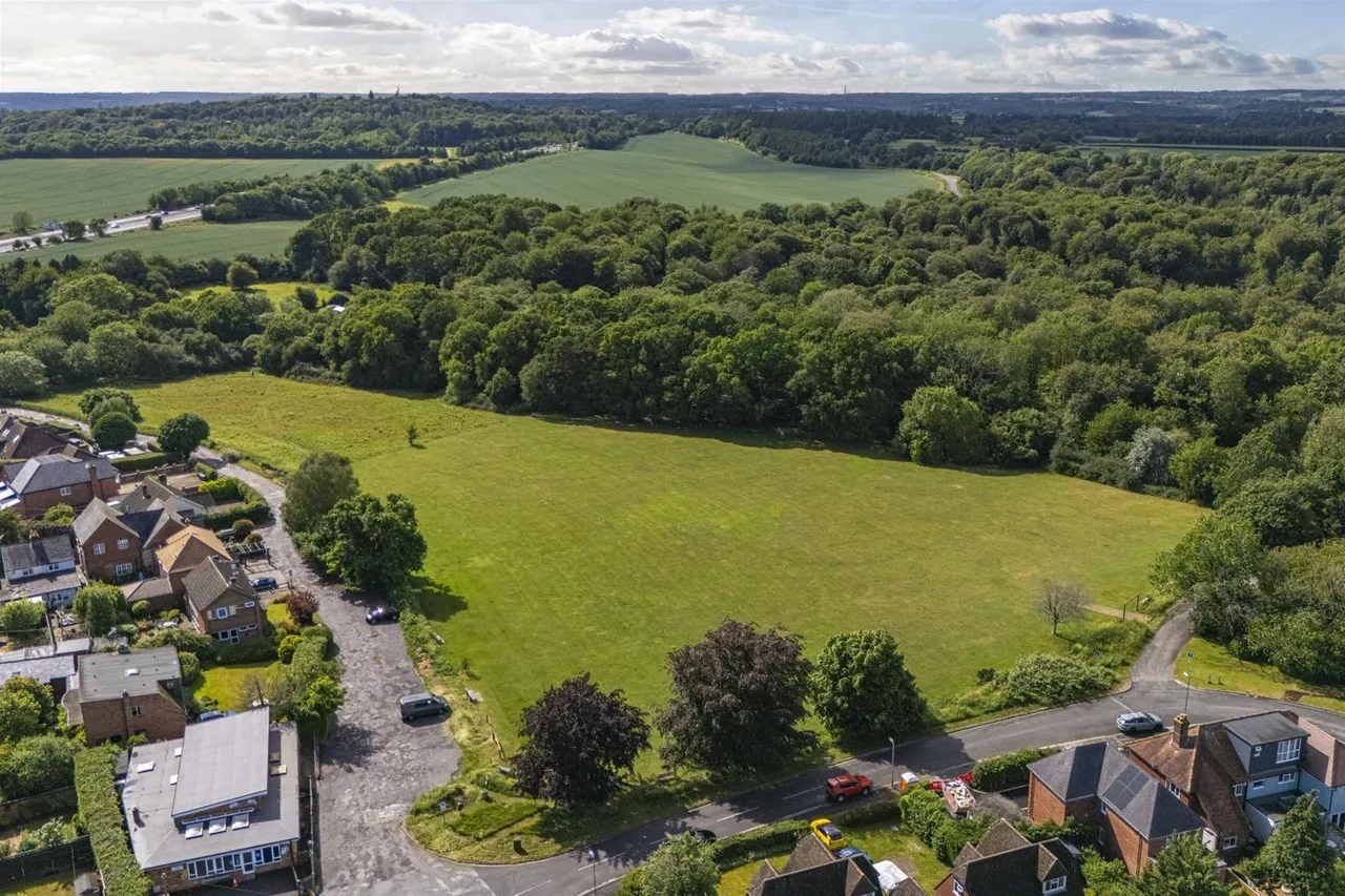 Limmer Lane, High Wycombe, HP12, photo 22