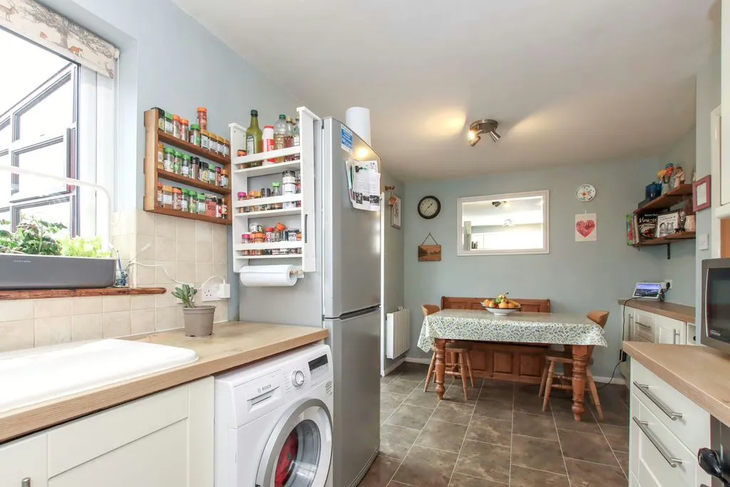 Church Hill, Cheddington, Buckinghamshire, LU7 0SX, photo 16