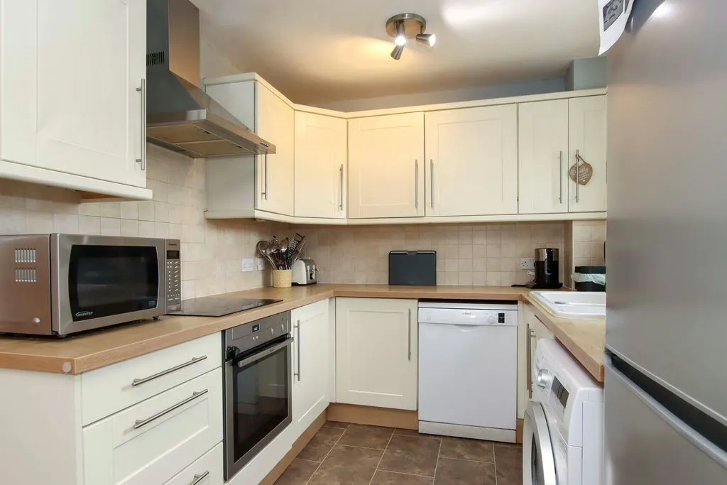 Church Hill, Cheddington, Buckinghamshire, LU7 0SX, photo 3