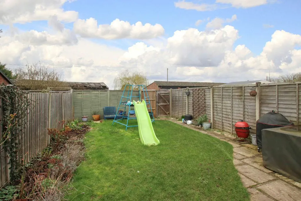 Church Hill, Cheddington, Buckinghamshire, LU7 0SX, photo 8