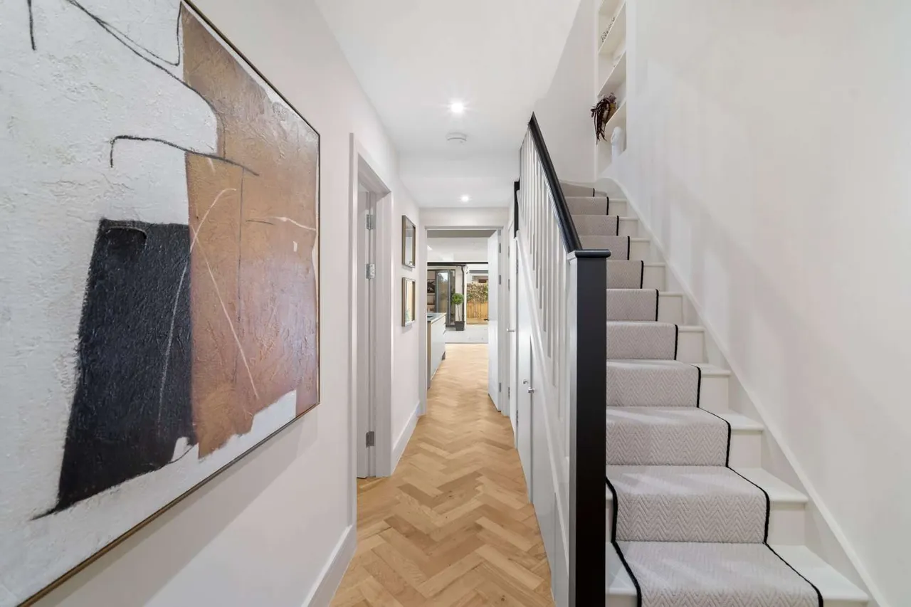Verdun Road, Barnes, London, SW13 9AX, photo 9