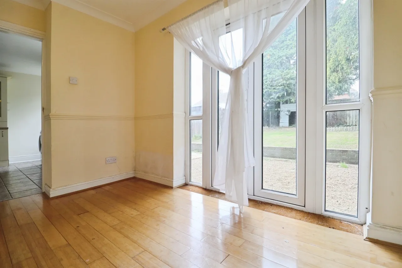 Taunton Avenue, Cardiff, CF3, photo 6
