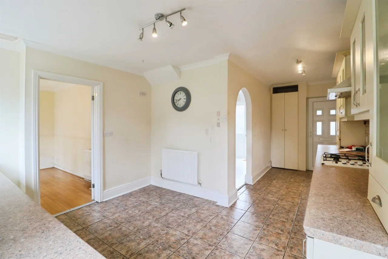 Taunton Avenue, Cardiff, CF3, photo 7