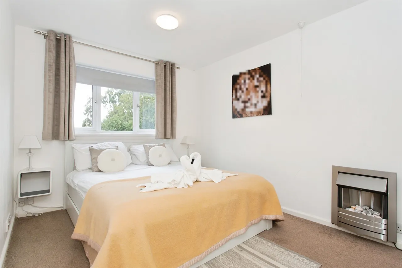Armstrong Close, Newmarket, CB8, photo 8