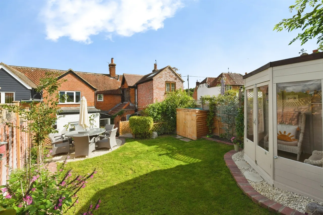 Court Lane, Bratton, BA13, photo 6