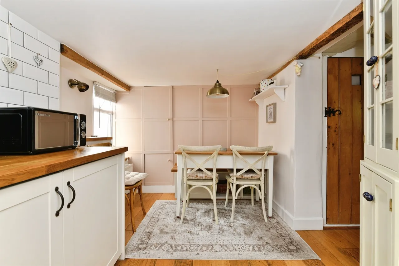Court Lane, Bratton, BA13, photo 30