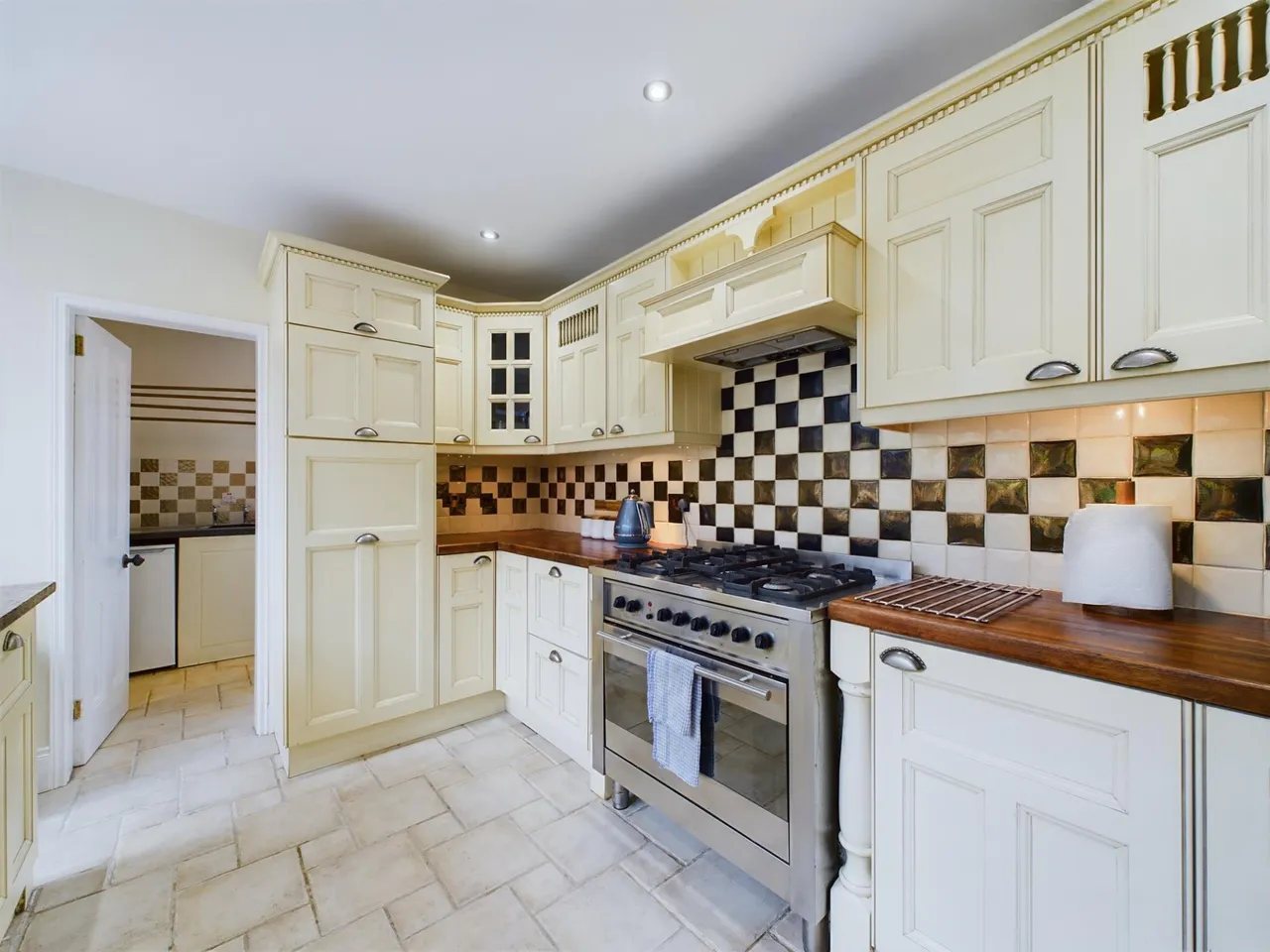 Upper Newtownards Road, Belfast, BT4, photo 7