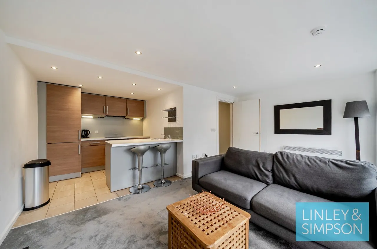 East Street, Leeds, LS9, photo 2