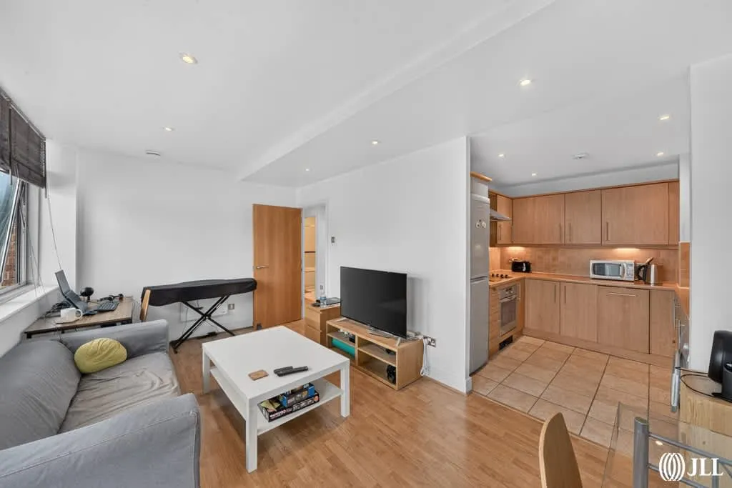 1 bed flat for sale, Gerry Raffles Square, Stratford, E15
