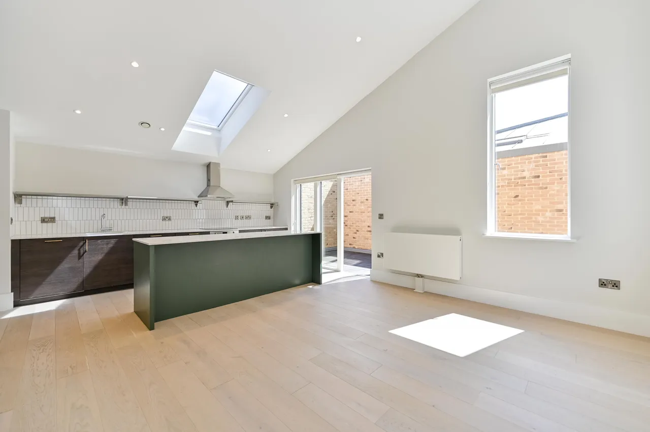 Showflat 3 (3 bed), Charter Place, Hounslow, photo 7