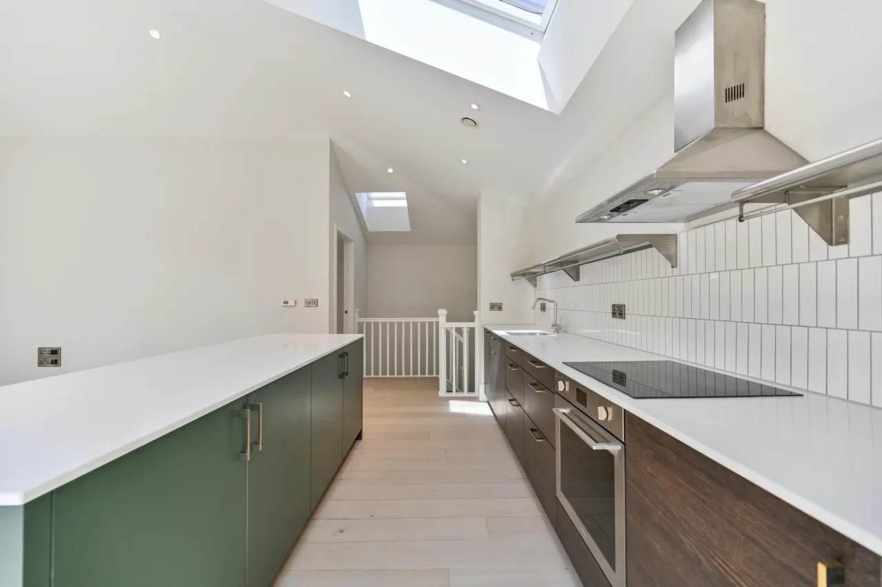 Showflat 3 (3 bed), Charter Place, Hounslow, photo 6