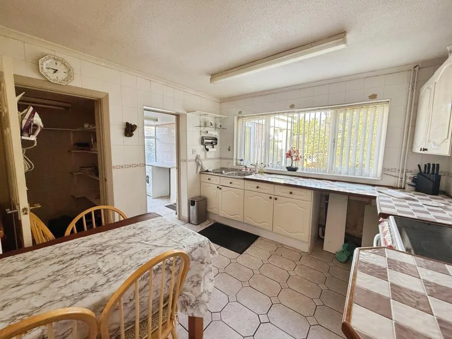 St. Polycarps Drive, Holbeach Drove, PE12, photo 12