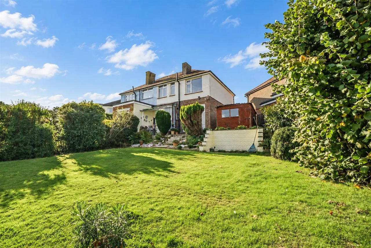 Park Drive, Hastings, photo 11