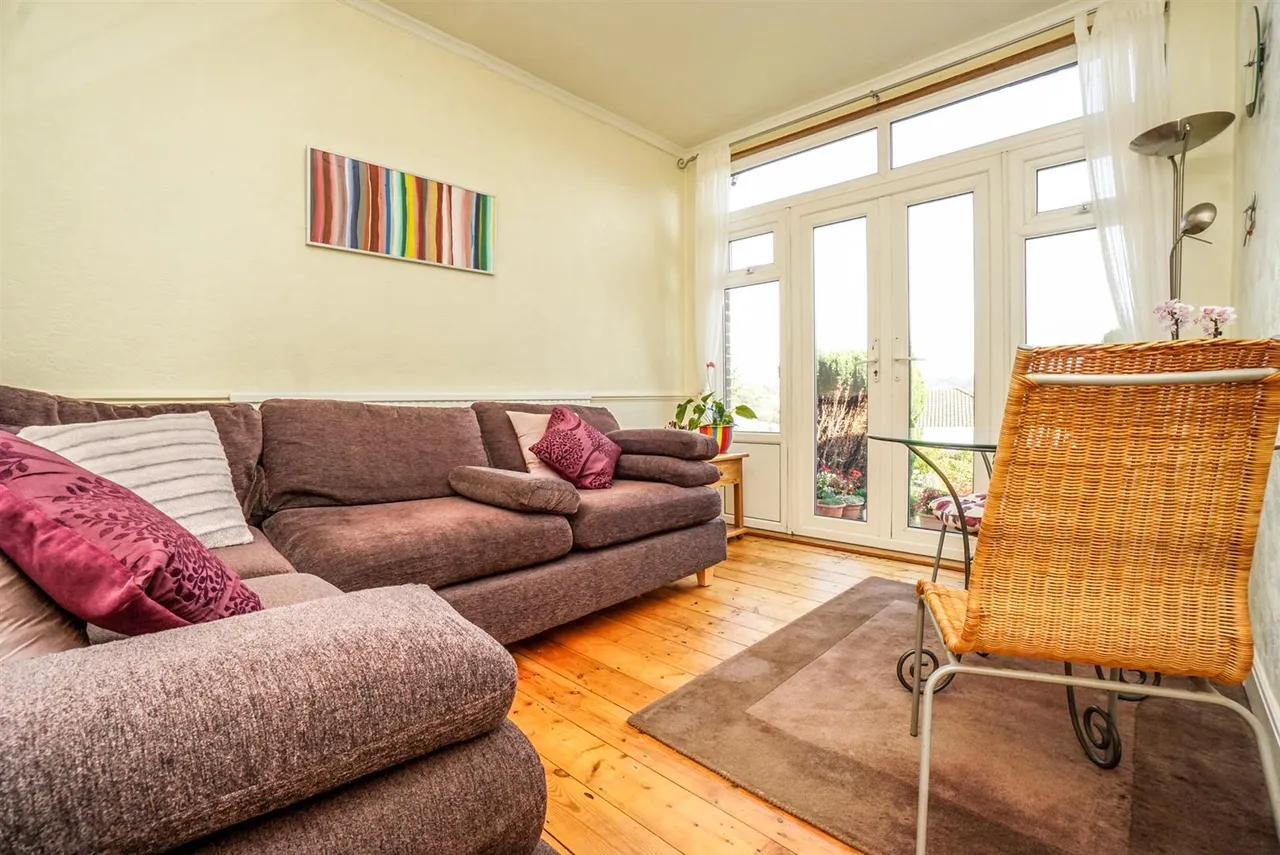 Park Drive, Hastings, photo 14