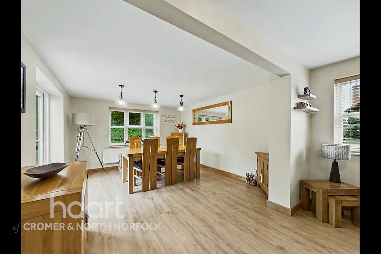 Tuppenny Grove, Holt, NR25, photo 7