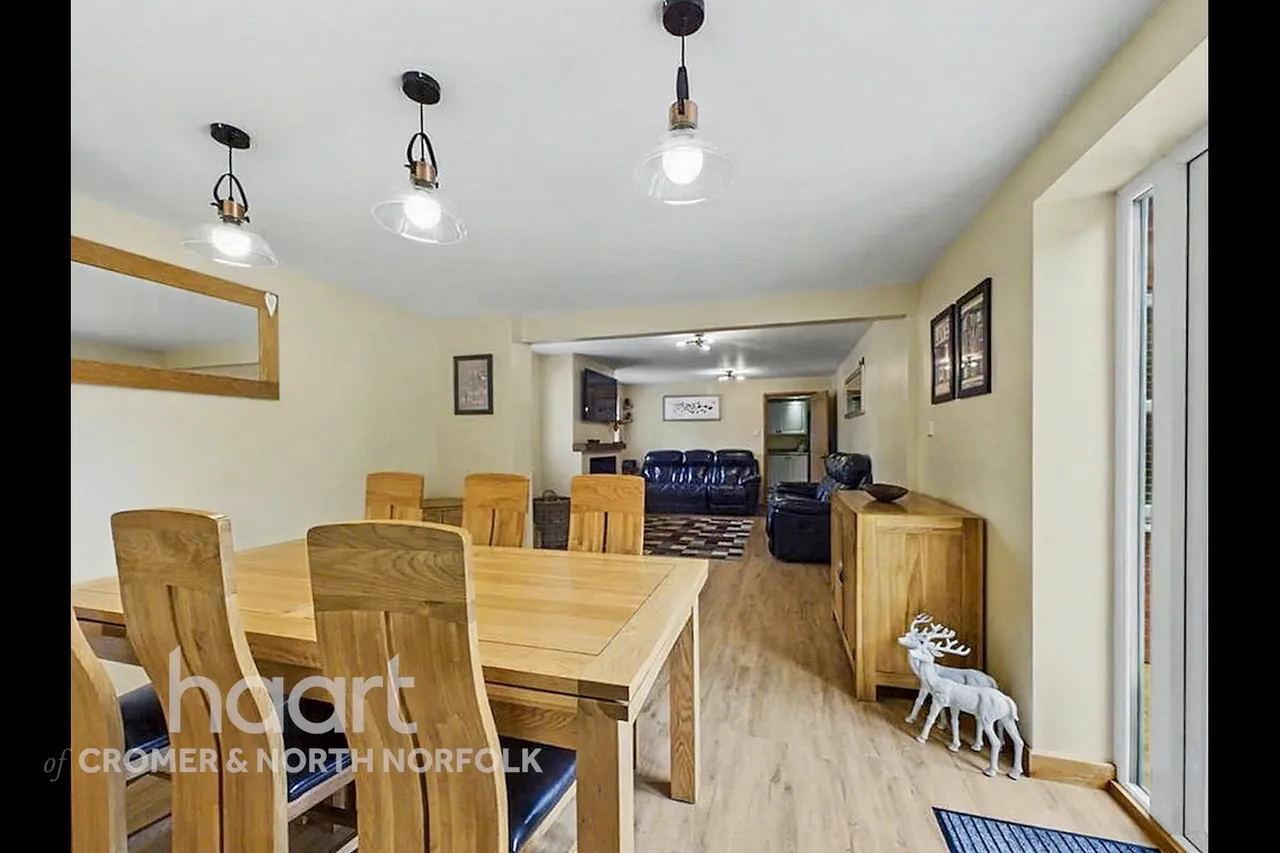 Tuppenny Grove, Holt, NR25, photo 22