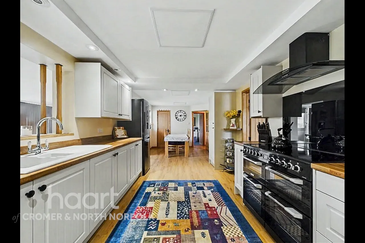 Tuppenny Grove, Holt, NR25, photo 2