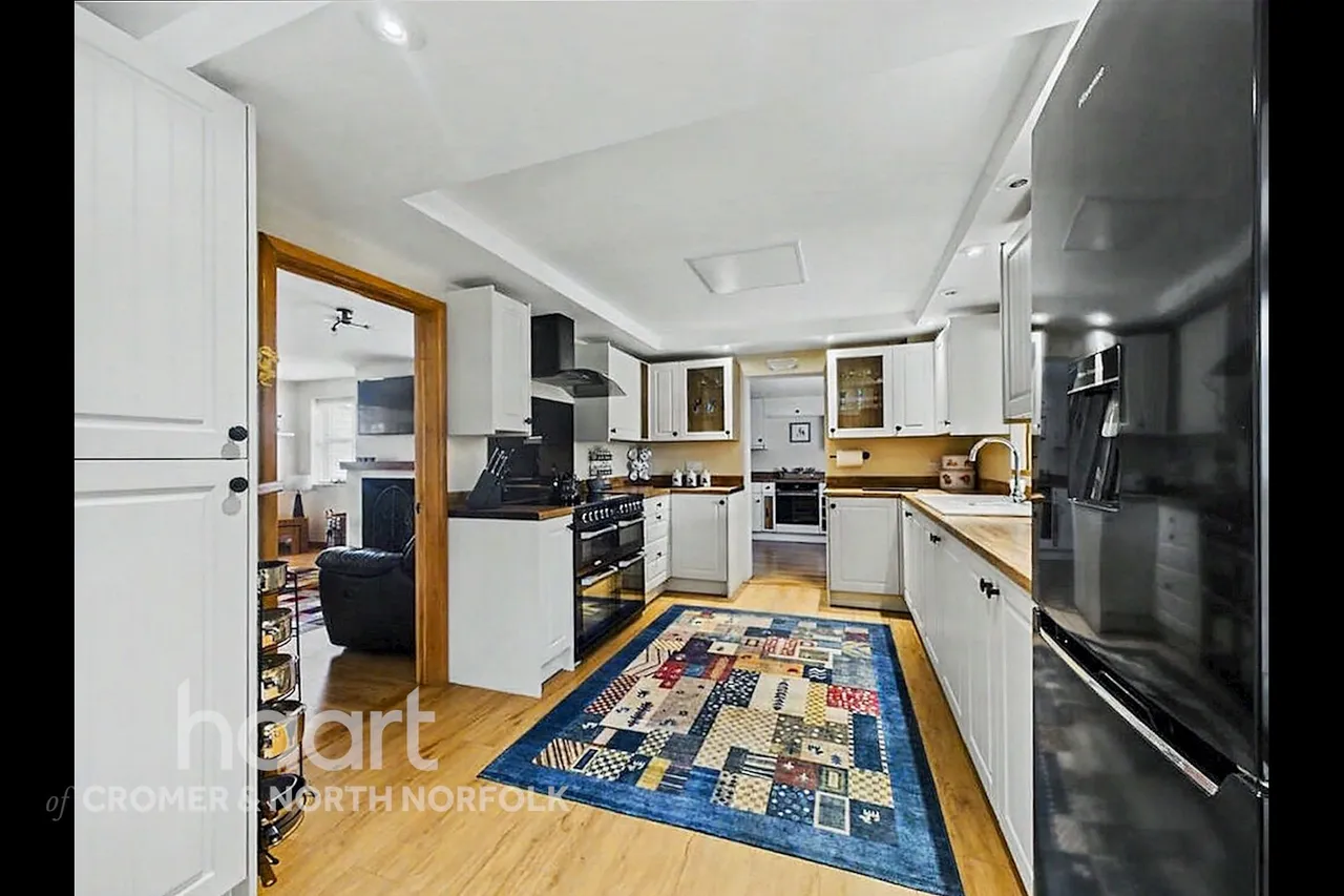Tuppenny Grove, Holt, NR25, photo 20