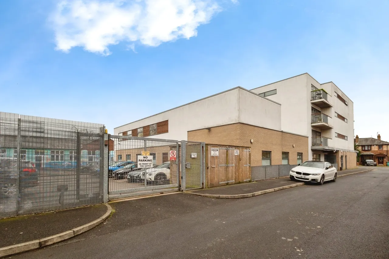 2 bed flat for sale — Whimberry Way, Withington, Manchester, Greater Manchester, M20