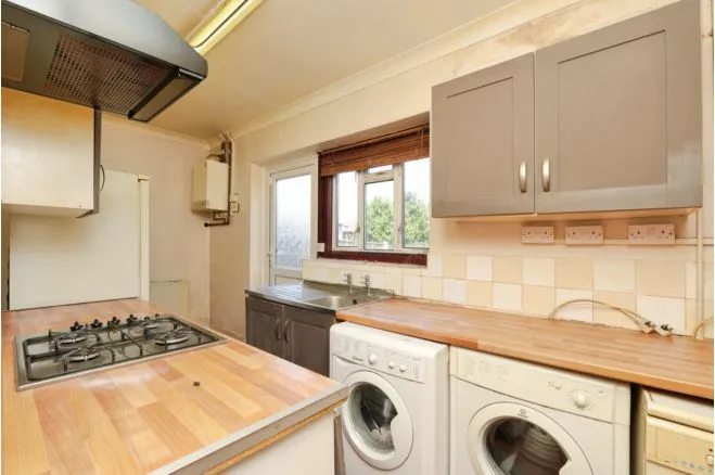 Adolf Street, London, SE6, photo 5