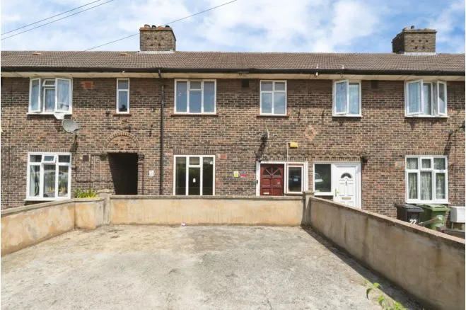 3 bed house for sale, Adolf Street, London, SE6