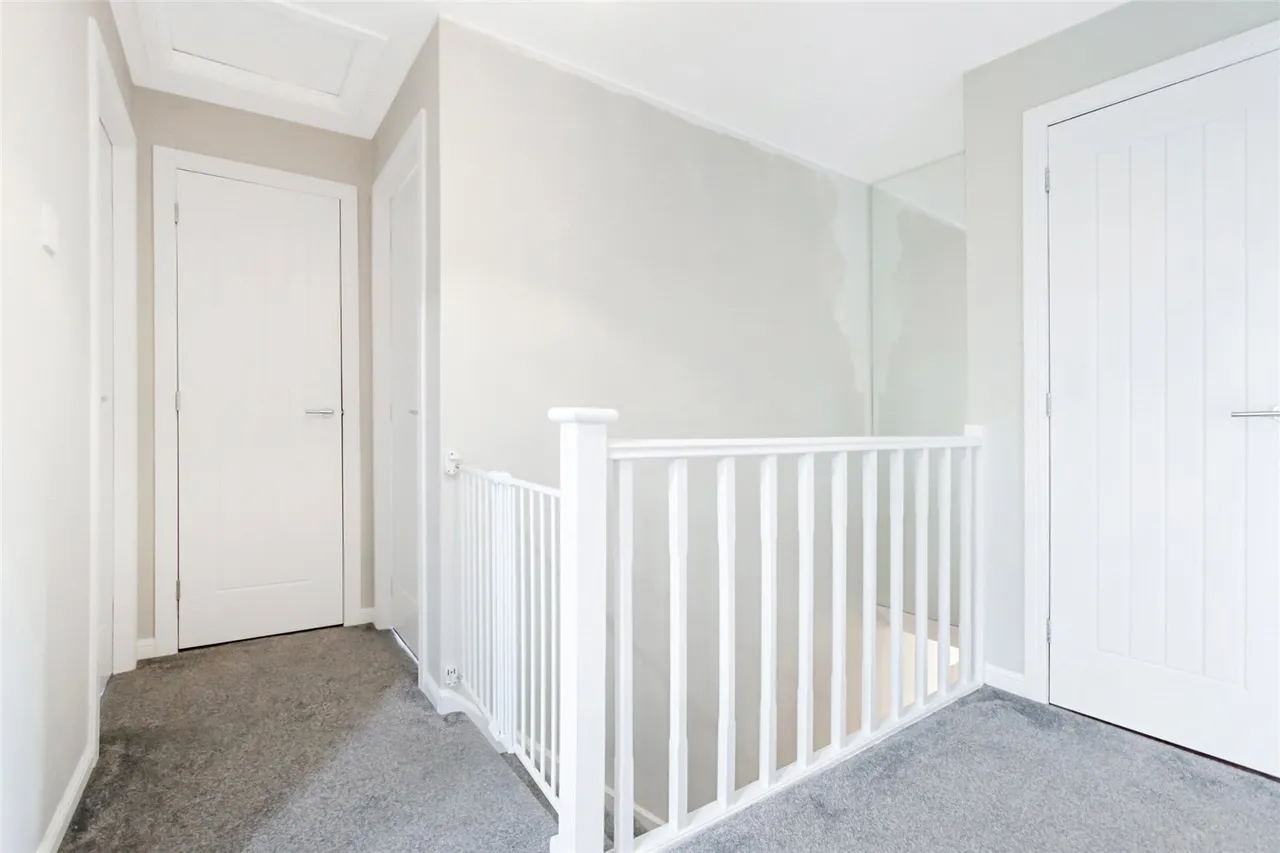 Beechwood Grove, Uphall Station, EH54, photo 12
