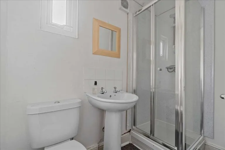 Hill Park Crescent, Plymouth, PL4, photo 7