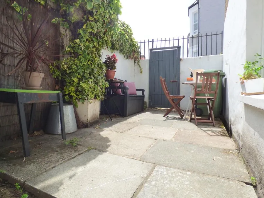 Lee High Road, London, SE13, photo 5
