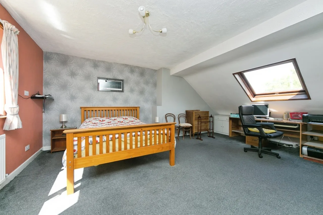 Hen Durnpike, Tregarth, LL57, photo 45