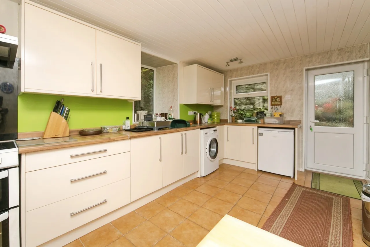 Hen Durnpike, Tregarth, LL57, photo 28