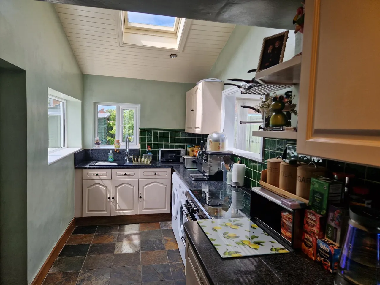 St. Annes Road, Blackpool, FY4, photo 11