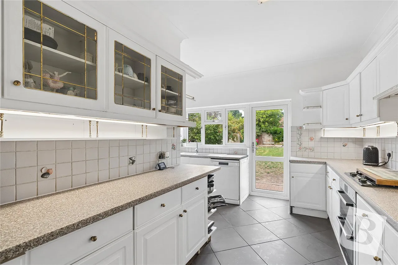 Grosvenor Drive, Hornchurch, RM11, photo 4