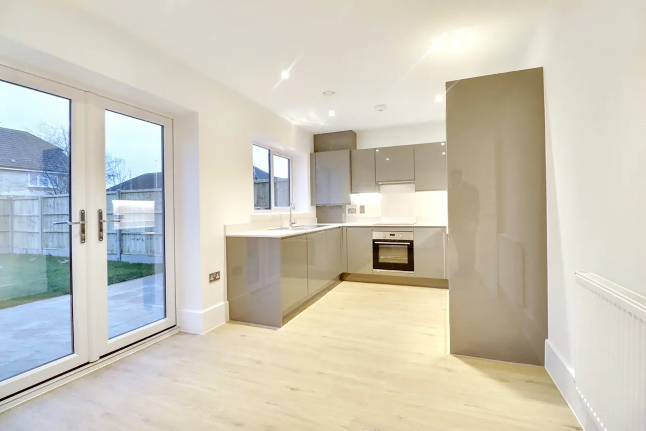 Church Street, Basildon, SS14, photo 4