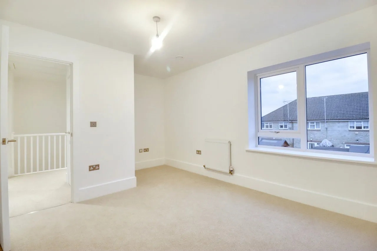 Church Street, Basildon, SS14, photo 7