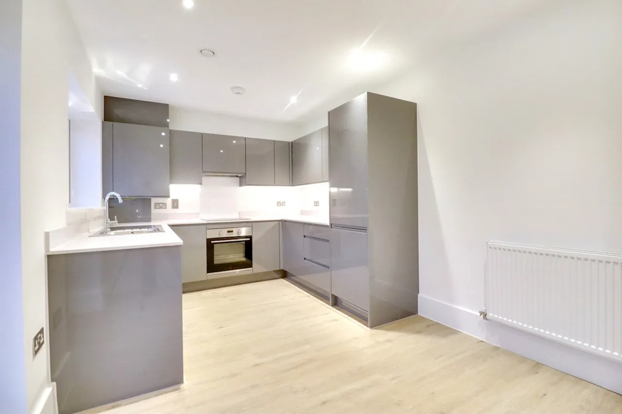 Church Street, Basildon, SS14, photo 5