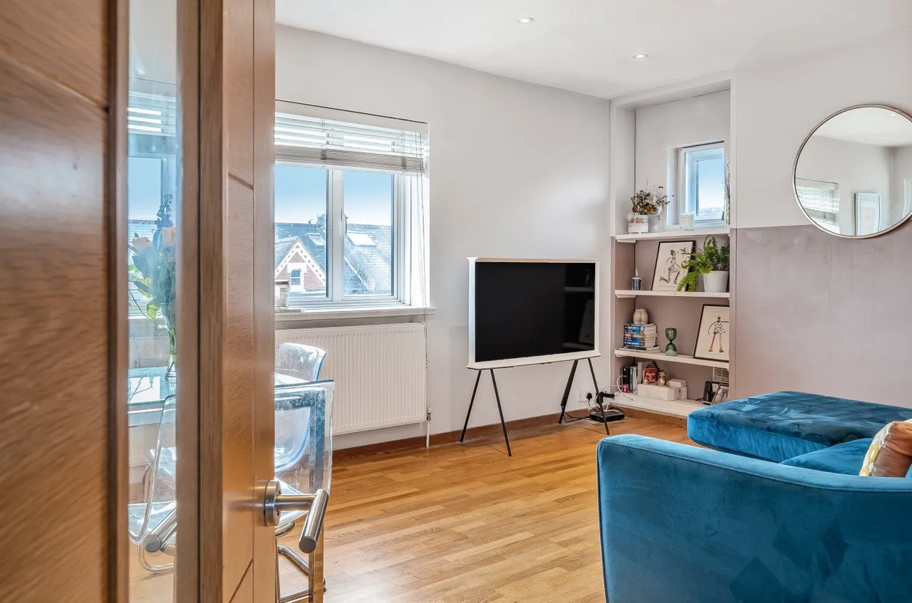 Lessar Avenue, Clapham, SW4, photo 12