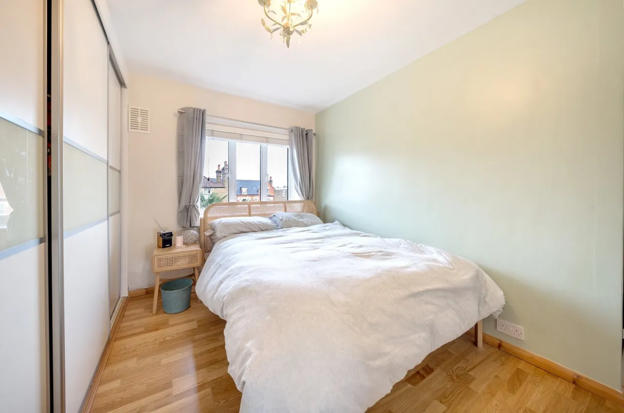 Lessar Avenue, Clapham, SW4, photo 9