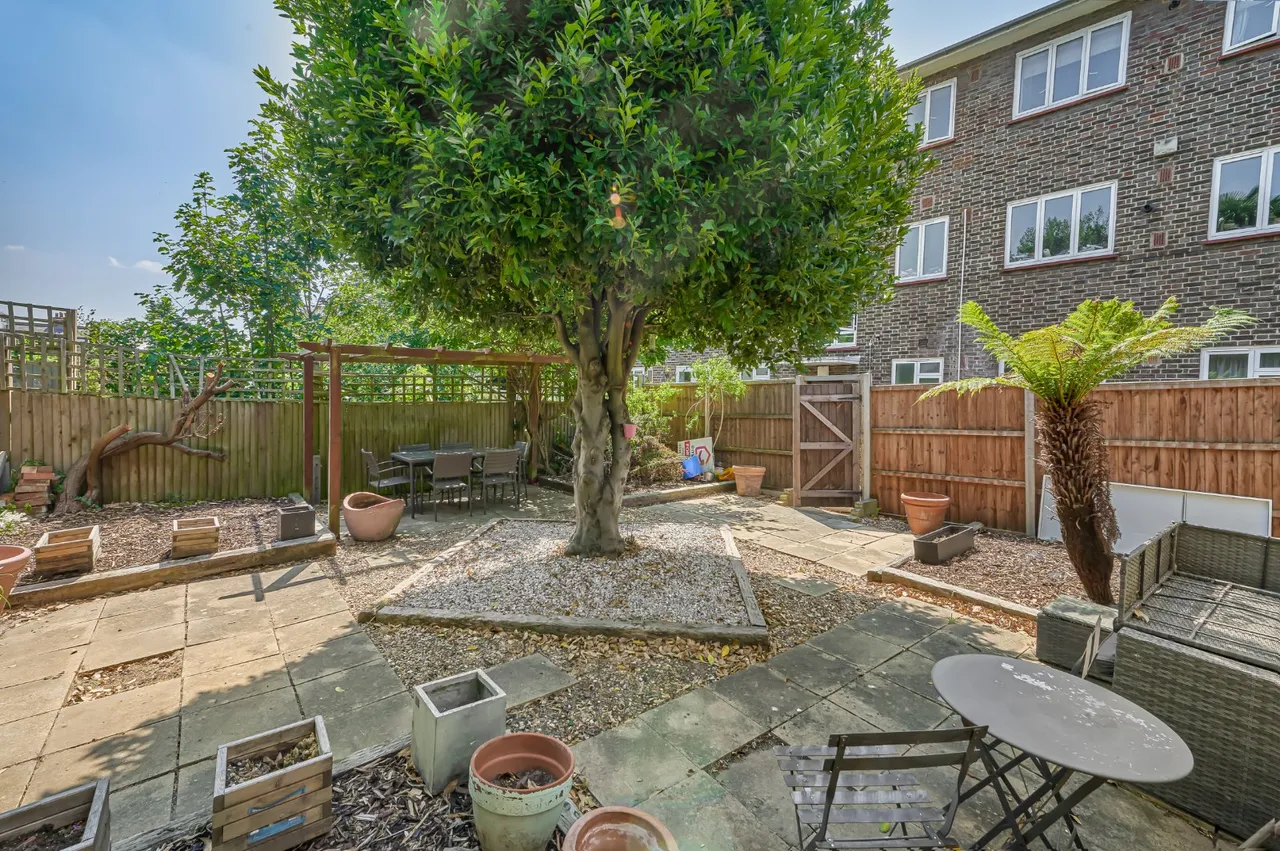 Lessar Avenue, Clapham, SW4, photo 14