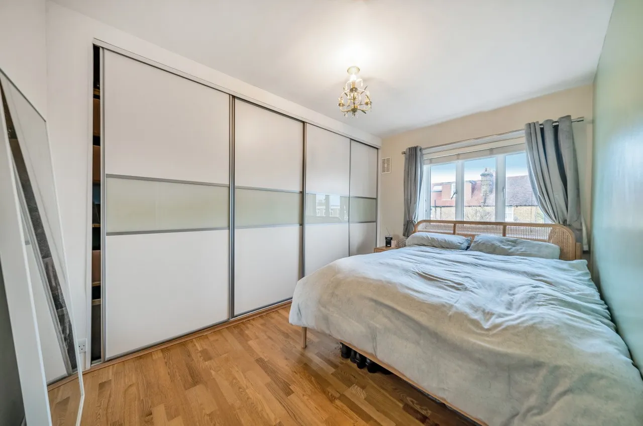 Lessar Avenue, Clapham, SW4, photo 4
