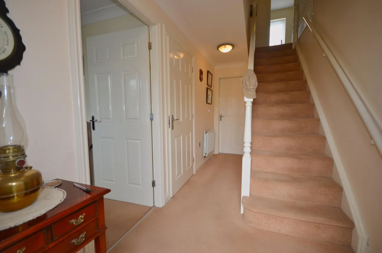 Powys Close, Oakley Vale, Corby, NN18, photo 7