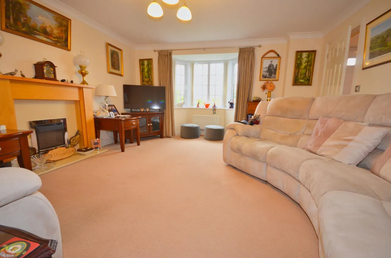 Powys Close, Oakley Vale, Corby, NN18, photo 9