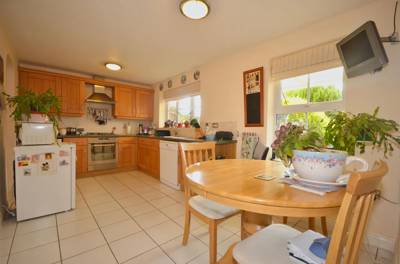 Powys Close, Oakley Vale, Corby, NN18, photo 4