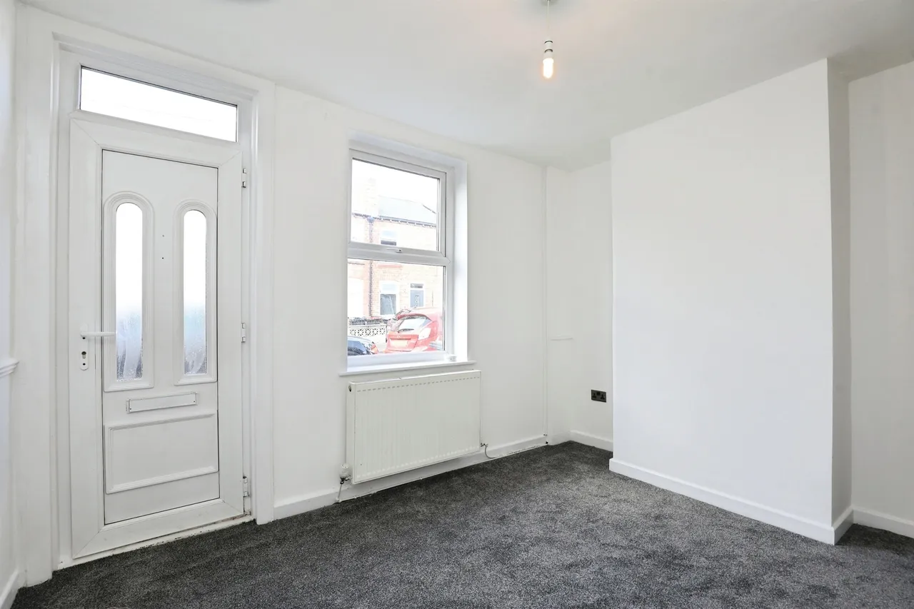 Spencer Street, Barnton, CW8, photo 4
